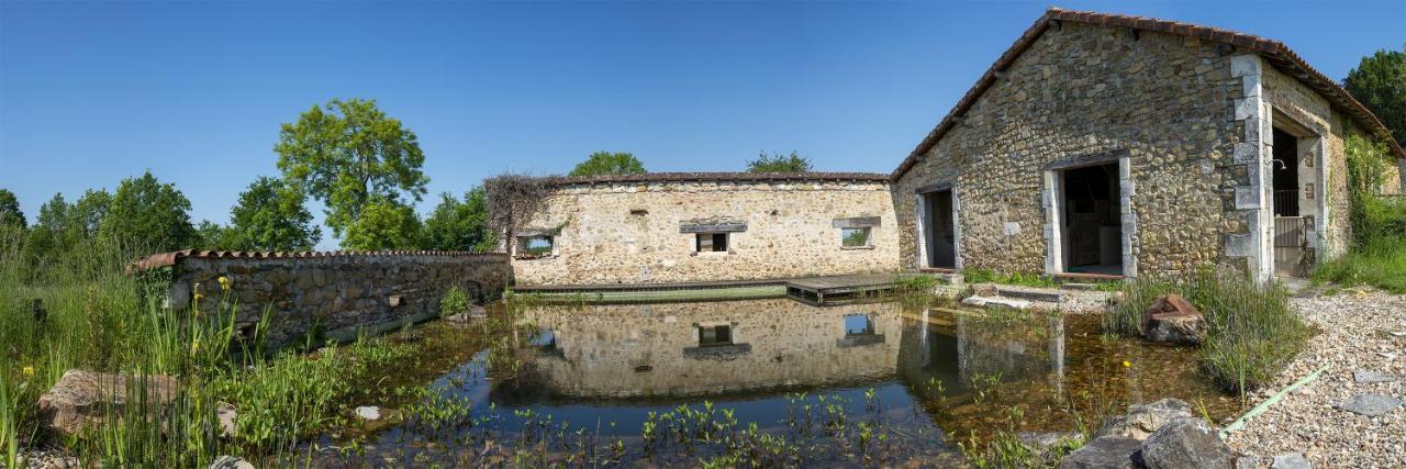 Le Domaine De Langlardie Bed and Breakfast Soudat Exterior foto